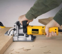 Dewalt DW682K 600 W frēzmašīna [Frezarka]