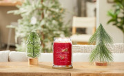 Yankee Candle Signature Dzirkstošā kanēļa svece