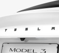 Spigen Tesla aizmugurējās emblēmas logotipa pilns