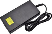 Acer klēpjdatora barošanas avots 135 W