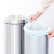 Kosz na śmieci Brabantia Samogaszący 30l