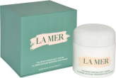 La mer mitrinošā mīkstā krējuma gaismas