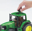 Bruder Traktor John Deere 6920 ar
